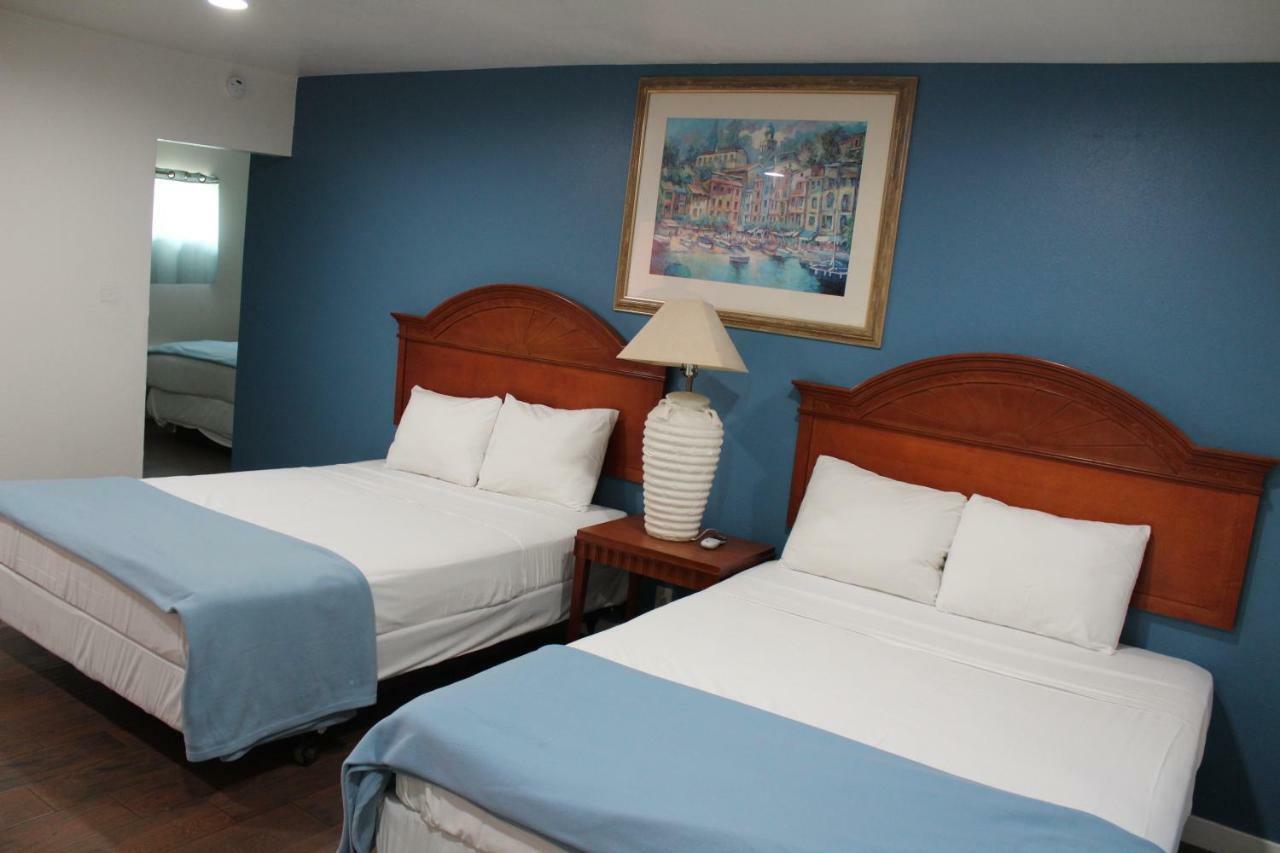 Oceanside Inn & Suites Bagian luar foto
