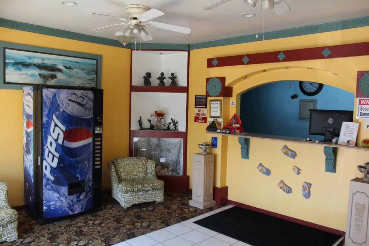 Oceanside Inn & Suites Bagian luar foto